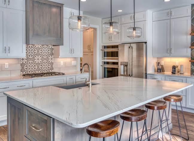 Kitchen & Bath